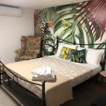 Narciso Katane Suites